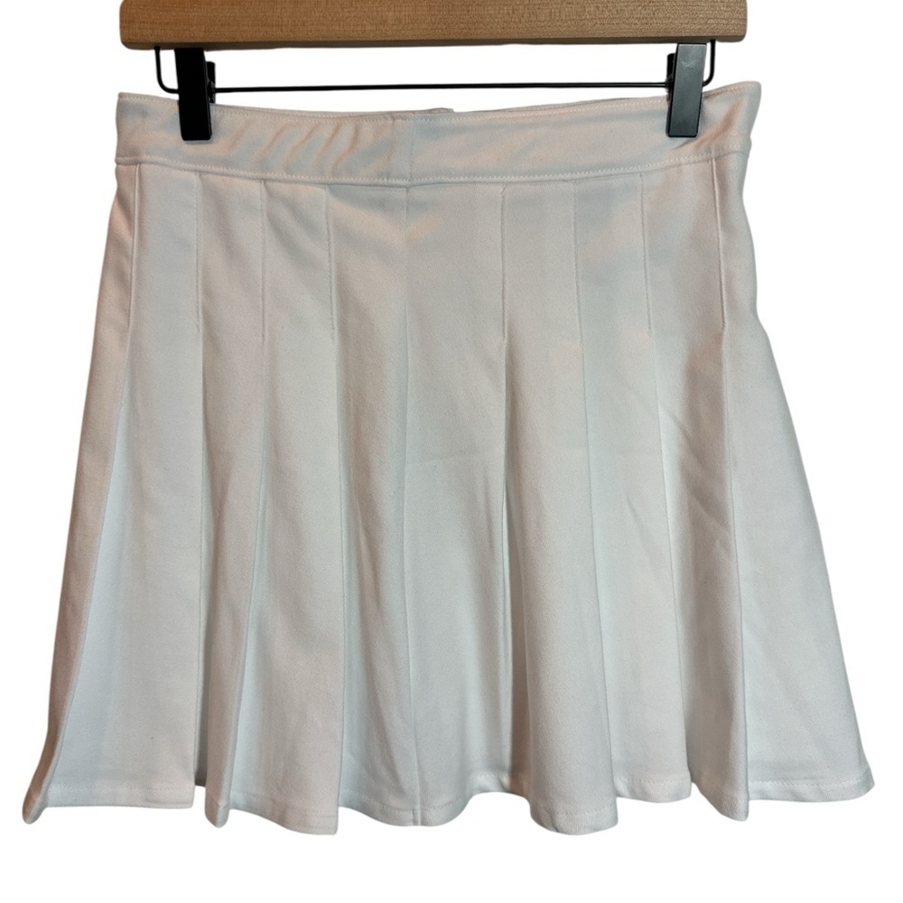 Hollister White Women's Lined Activewear Costal Pleated Skirt Sz Medium